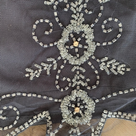 Dress - Picture 3 of 8